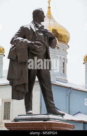 KAZAN, RUSSIA - 3 DECEMBER 2016: Monument to the russian Opera singer Fedor Shalyapin in historical center of tatarstan capital Stock Photo