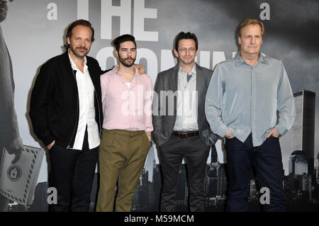 Berlin, Germany. 20th Feb, 2018. Peter Sarsgaard, Tahar Rahim, Dan Futterman and Jeff Daniels during 'The Looming Tower' photocall at the 68th Berlin International Film Festival/Berlinale 2018 on February 20, 2018 in Berlin, Germany. | Verwendung weltweit Credit: dpa picture alliance/Alamy Live News Stock Photo