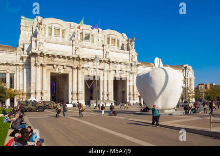 Central Railway Station, Milano Centrale, Milan, Italy Stock Photo