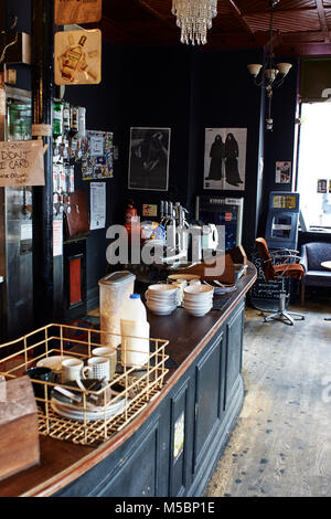 image of the new cross inn in london Stock Photo