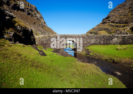 Bridge over the River Loe, Gap of Dunloe,  Killarney National Park, County Kerry, Ireland Stock Photo