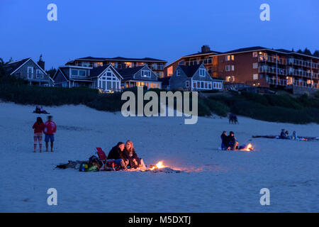 North America, USA, Pacific Northwest, Oregon Coast, Oregon, Lewis and Clark Trail, Cannon Beach, Campfire, Stock Photo