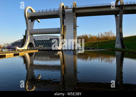 Falkirk Wheel rotating boat lift linking the Forth and Clyde Canal with the Union Canal, part of the Millennium Link project in Falkirk, Scotland Stock Photo