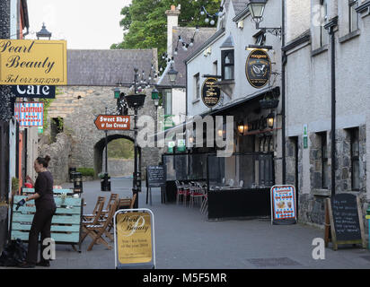 Old gaol and street with restaurant in the village of Carlingford on the Cooley Peninsula, County Louth, Ireland. Stock Photo