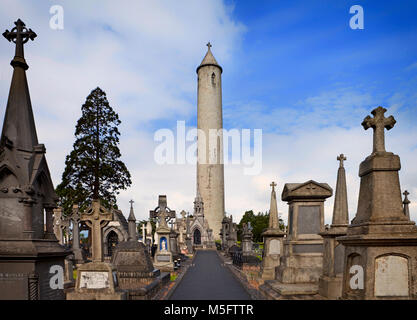 The Round Tower, commemorating the death of Daniel O’Connell, who had established the Glasnevin Cemetery in 1832. Dublin City, Ireland Stock Photo