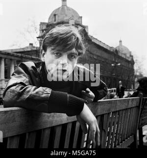 Mark Edward Smith, 5 March 1957 – 24 January 2018, MES, Mark E Smith,  English singer and songwriter. He was best known as the lead singer, lyricist and only constant member of the post-punk group The Fall, which he led from 1976 until his death, archival photograph made in January 1990 Stock Photo