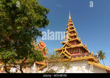 Kor Nat: U Na Auk temple, , Kayin (Karen) State, Myanmar (Burma) Stock Photo
