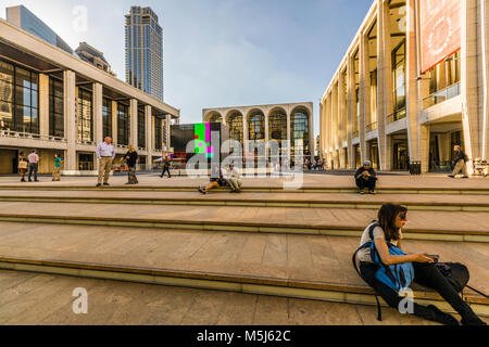 Lincoln Center for the Performing Arts Manhattan   New York, New York, USA Stock Photo