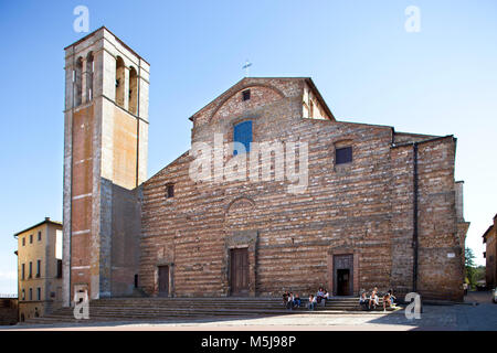Cathedral of Santa Maria Assunta, Piazza Grande, Montepulciano, Tuscany, Italy, Europe Stock Photo