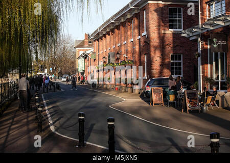 Townsfolk out and about near The Armoury and Riverbank Bar and Kitchen in Shrewsbury. Stock Photo