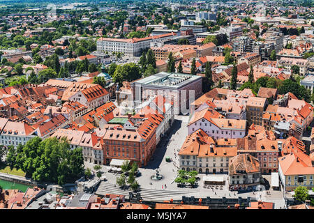 View over the old town of Ljubljana to the Slovenian National and University Library (Narodna in univerzitetna knjiznica). Stock Photo