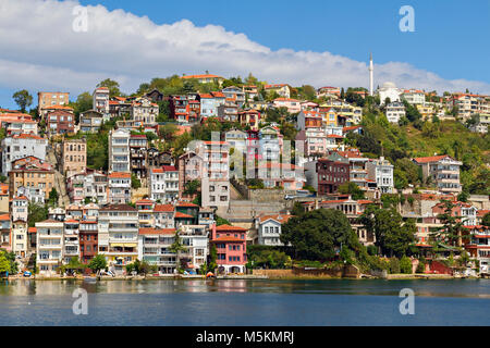 Houses along the Bosphorus, in Istanbul, Turkey Stock Photo