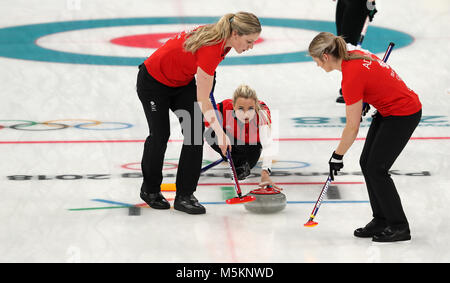 Great Britain's Anna Sloan watches as Lauren Gray and Vicki Adams sweep during the Women's Bronze Medal match at the Gangneung Curling Centre during day fifteen of the PyeongChang 2018 Winter Olympic Games in South Korea. Stock Photo