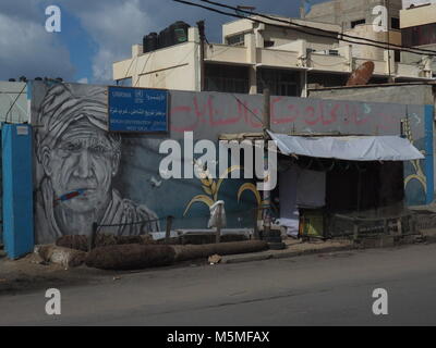 Gaza, Palestinian Territories. 13th Feb, 2018. A view of an aliment distribution centre of UNRWA in Gaza, Palestinian Territories, 13 February 2018. UNRWA distributes basic aliments to approximately one million people in Gaza. Credit: Stefanie Järkel/dpa/Alamy Live News Stock Photo