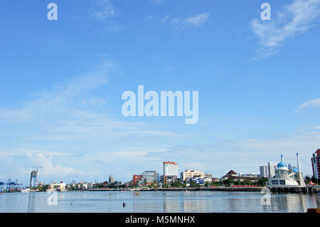 Losari beach the icon of Makassar city Stock Photo - Alamy