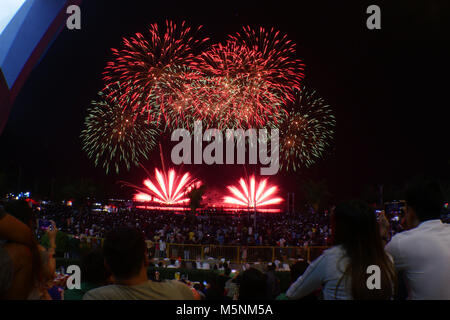 Pasay, Philippines. 24th Feb, 2018. Its Steffes-Ollig Feuerwerke of Germany show one of the most amazing display of the night. They were the 1st runner up from last competition and this show proves it. Credit: George Buid/Pacific Press/Alamy Live News Stock Photo