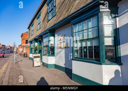 Ask Italian in an historic Old Brewmasters building on Court Street, Faversham, Kent, UK Stock Photo