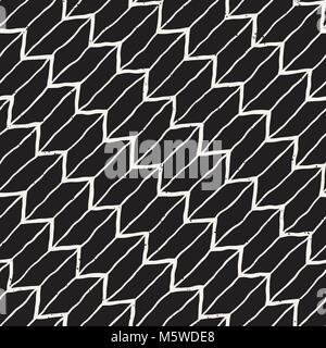 Hand drawn style seamless pattern. Abstract geometric tiling background in black and white. Vector doodle line lattice Stock Vector