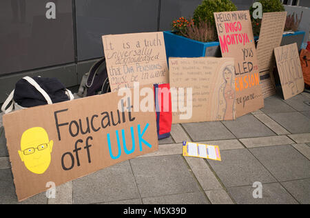 Sheffield, UK, 26th February 2018. Placards and signs for University of Sheffield staff members picketing outside Jessop West building, University of Sheffield. Stock Photo