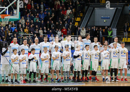 Kiev, Ukraine. 26th February 2018. Players of National Team of Ukraine listen to National anthem before FIBA World Cup 2019 European Qualifiers game against Sweden at Palace of Sports in Kyiv. Credit: Oleksandr Prykhodko/Alamy Live News Stock Photo