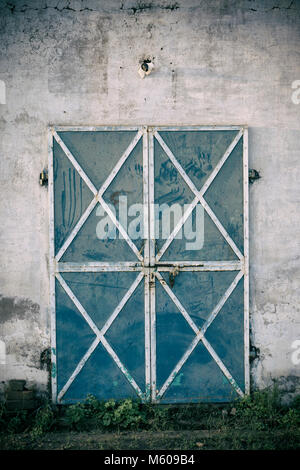 Derelict building Kharian Pakistan Stock Photo - Alamy