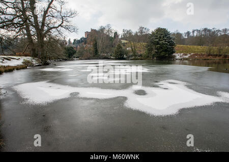 Powys, Wales, UK. 27th Feb, 2018. Beast from the East Powis Castle Mid Wales 27/2/18 Credit: Paul Williams/Ģ����ý Live News Stock Photo