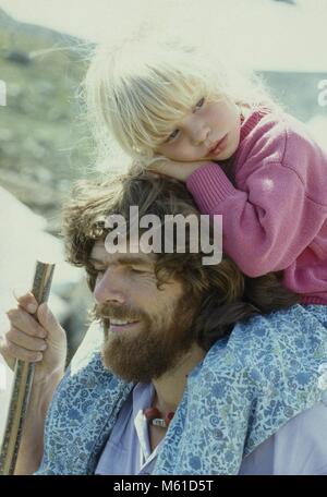 Mountaineer Legend Reinhold Messner on 25 July 2001 with his daughter Magdalena | usage worldwide Stock Photo