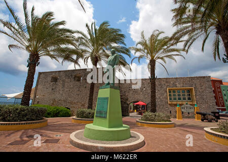 Dr. Efrain Jonchkeer Statue at Rif Fort, former prime minister of Netherland Antilles, Willemstad, Curacao, Netherlands Antilles, Caribbean Stock Photo