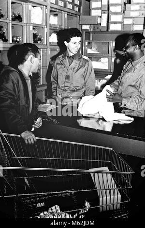 Young Conscripts for National Service arrive at Sathonay-Camp 99th Infantry Regiment barracks, France Stock Photo