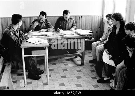 Young Conscripts for National Service arrive at Sathonay-Camp 99th Infantry Regiment barracks, France Stock Photo