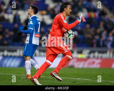 Barcelona, Spain. 27th Feb, 2018. 27th February 2018, Cornella-El Prat, Cornella de Llobregat, Barcelona, Spain; La Liga football, Espanyol versus Real Madrid; Real Madrid goalkeeper Keylor Navas saves a chance for Gerard Moreno Credit: UKKO Images/Alamy Live News Stock Photo