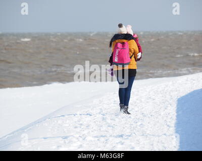 Sheerness, Kent, UK. 28th Feb, 2018. UK Weather: a sunny but very cold day with increasing winds in Sheerness after heavy snowfall overnight. Credit: James Bell/Alamy Live News Stock Photo