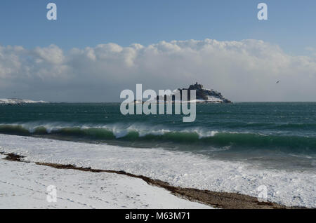 St Michael's Mount, Cornwall, UK. 28th February, 2018. 'The beast from the East' hits St Michael's Mount, Marazion, Cornwall Credit: Lucy Piper/Alamy Live News Stock Photo