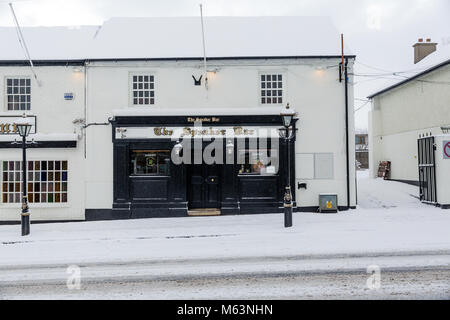 Celbridge, Kildare, Ireland. 28 Feb 2018: Entrance to The Speakers Bar after snowfall. Main street in Celbridge town covered in snow. Ireland weather. Beast from the east hits Irish towns. Heavy snow fall in Celbridge county Kildare. Stock Photo