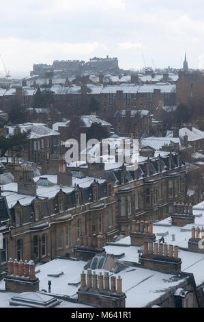 Edinburgh Scotland UK. 28th February 2018. UK Weather: Snow covers Edinburgh rooftops and landmark buildings after the country is hit by strong wintry weather. Credit: Lorenzo Dalberto/Alamy Live News Stock Photo