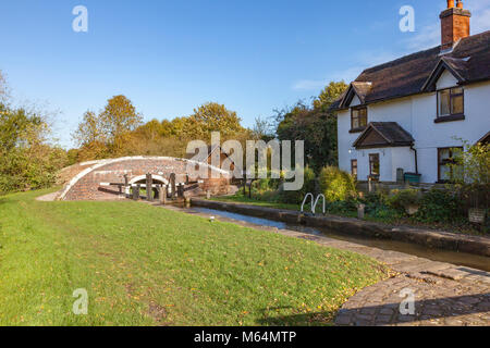 Tatenhill lock on the Trent and Mersey Canal, Branston, Staffordshire, UK Stock Photo