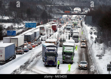 The scene on the M80 Haggs in Glasgow, as the highest level of weather warning has been issued for Scotland and Ireland as forecasters warn of blizzard-like conditions. Stock Photo