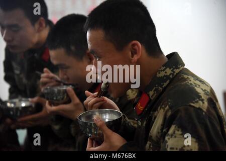Nannin, Nannin, China. 1st Mar, 2018. Nanning, CHINA-1st March 2018: Soldiers attend a cooking contest in Nanning, south China's Guangxi Province. Credit: SIPA Asia/ZUMA Wire/Alamy Live News Stock Photo