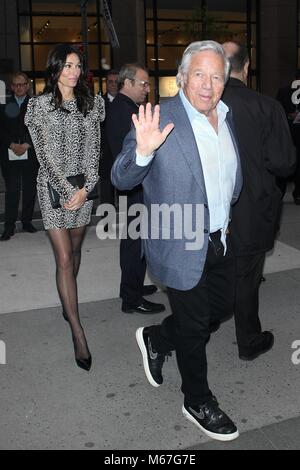 ***FILE PHOTO*** Robert Kraft Is Not The Father Of Ricki Noel Lander's Baby***  NEW YORK, NY - MAY 11:  Robert Kraft arrives at the THE WIZARD of LIES  Premiere at MoMA on  May 11, 2017 in New York City. Credit: Diego Corredor/MediaPunch Stock Photo