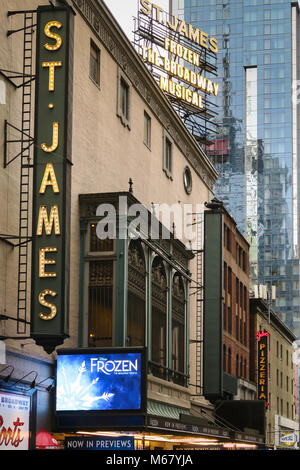 Disney's 'Frozen' at the St. James Theatre, Times Square, NYC, USA, Broadway District, NYC Stock Photo