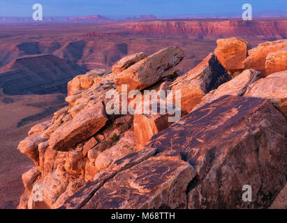 Dawn, Muley Point, Monument Valley, Glen Canyon National Recreation Area, Utah Stock Photo