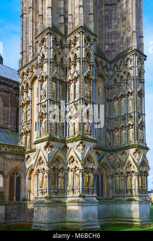 Statues on the facade of the the medieval Wells Cathedral built in the Early English Gothic style in 1175, Wells Somerset, England Stock Photo