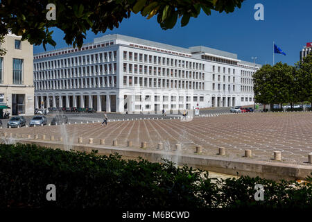 Rome Italy January 27 2012 Employee Stock Photo 1155916426