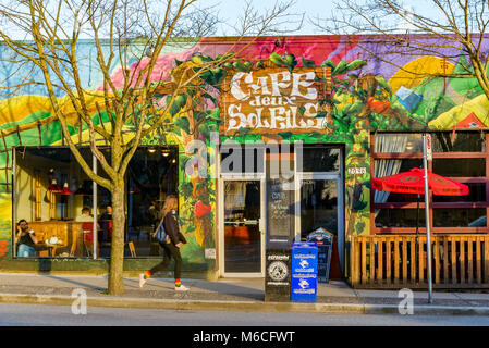 Cafe Deux Soleil