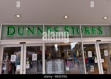 Belfast City Centre, Northern Ireland. 2nd March 2018.  Due to the Ongoing weather situation All Dunnes Stores in Northern Ireland will be closed on Friday 2nd March Credit: Bonzo/Alamy Live News Stock Photo