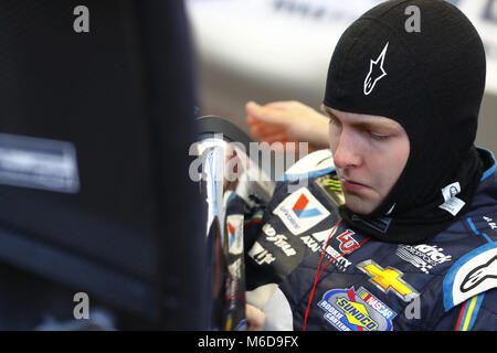 Las Vegas, Nevada, USA. 2nd Mar, 2018. March 02, 2018 - Las Vegas, Nevada, USA: William Byron (24) straps into his car to practice for the Pennzoil 400 at Las Vegas Motor Speedway in Las Vegas, Nevada. Credit: Chris Owens Asp Inc/ASP/ZUMA Wire/Alamy Live News