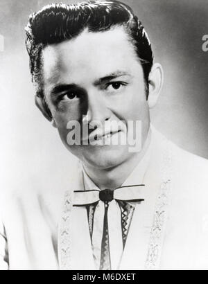 JOHNNY CASH (1932-2003) Promotional photo of US Country musician about 1955 Stock Photo