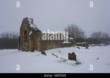 Milton Keynes, UK. 3rd March 2018. Snow at remains of St. Peter's Church, Stanton Low Park, Milton Keynes. Credit: Martin Smith/Alamy Live News Stock Photo