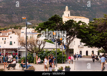 Street scene of Cadaques with Esglesia de Santa Maria church in the background, Alt Emporda comarca, Costa Brava, Catalonia, Spain Stock Photo