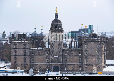 External view of George Heriots School in Edinburgh Old Town. A private fee paying public school. Scotland, United Kingdom Stock Photo